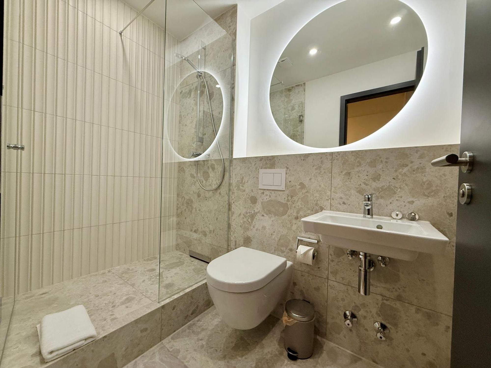 Stayzz By Homyzz - Modern Studios Alsterdorf -Winterhude- Stadtpark Hamburg Luaran gambar